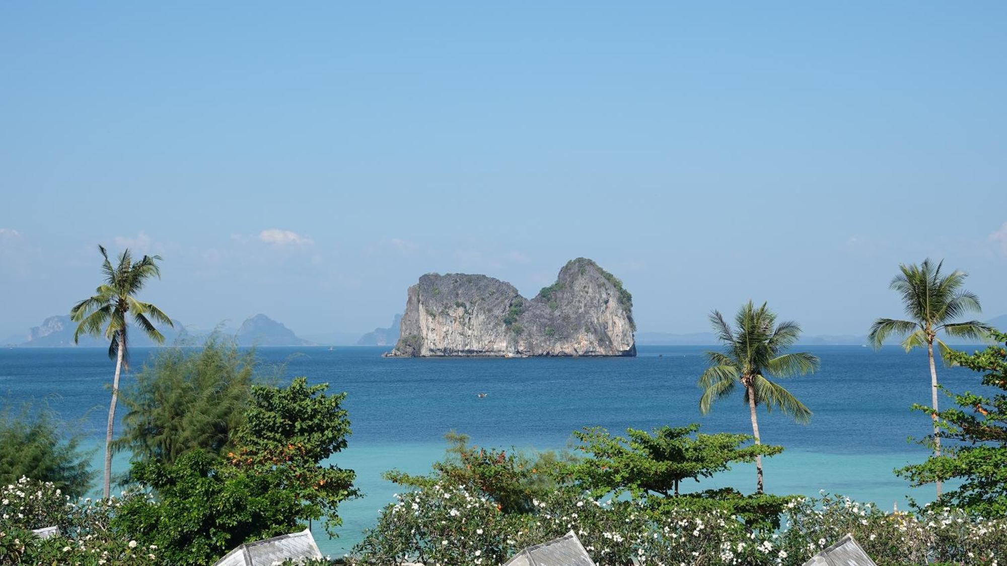 Thanya Beach Resort - Sha Plus Koh Ngai Exterior foto